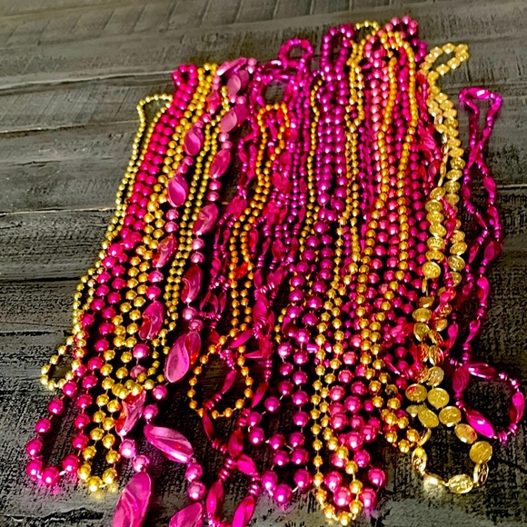 Mardi Gras Beads, 20 Pink and Gold Tone Necklaces, Preloved - Picture 1 of 2